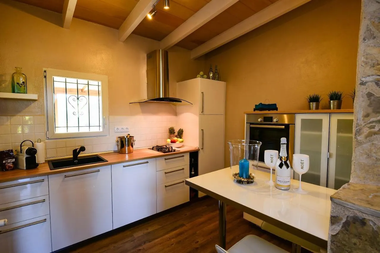 Finca Sun Club Home Llucmajor  Holiday home Llucmajor (Mallorca)