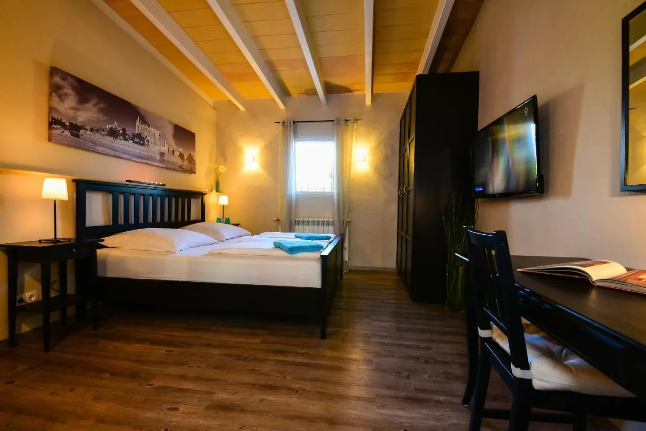 Finca Sun Club Home Llucmajor  0*, Llucmajor (Mallorca)